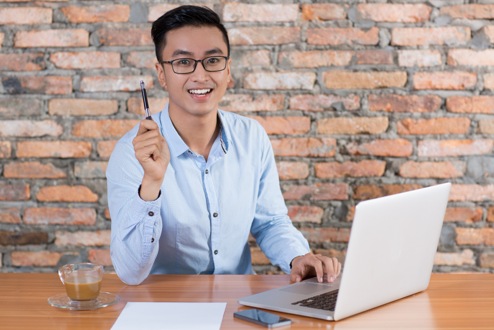 Bekerja Profesional Karena Allah, Bukan Hanya Karena Digaji